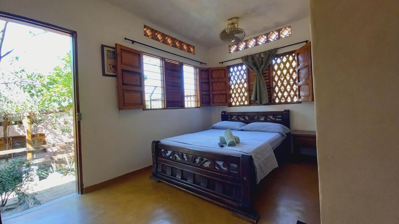 Hostal La Casa De Felipe Taganga Exteriör bild