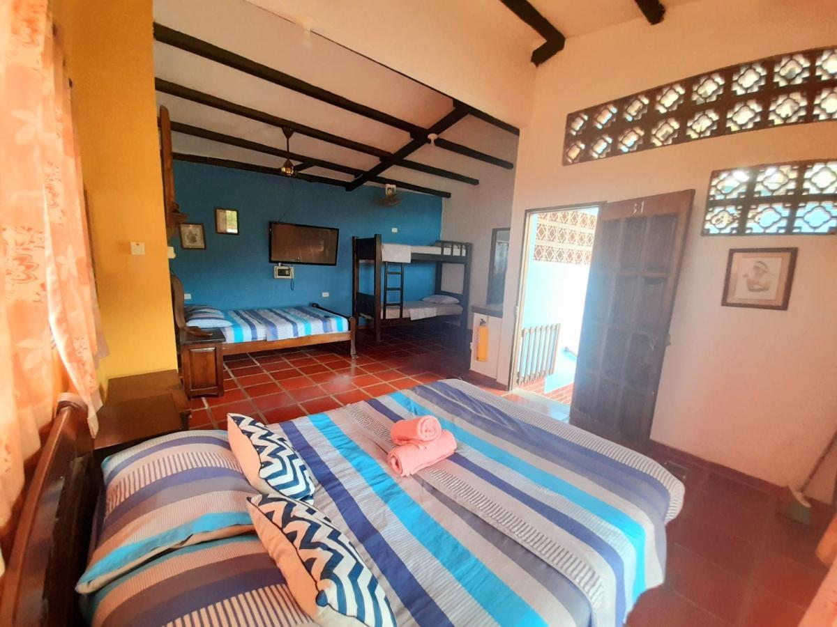 Hostal La Casa De Felipe Taganga Exteriör bild