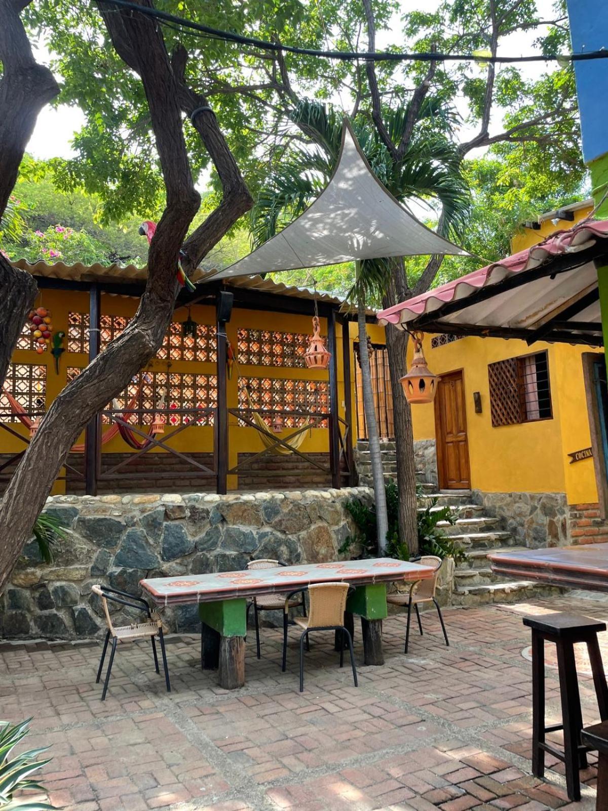 Hostal La Casa De Felipe Taganga Exteriör bild