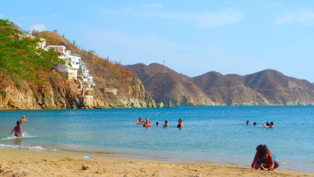 Hostal La Casa De Felipe Taganga Exteriör bild